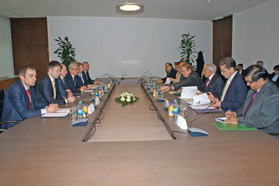 Speaker of the House of Representatives Šefik Džaferović and Deputy Speaker of the House of Peoples Bariša Čolak spoke with Prime Minister of Islamic Republic of Pakistan